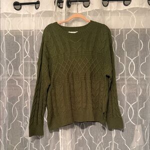 Time and Tru Olive Green Cable Knit Sweater